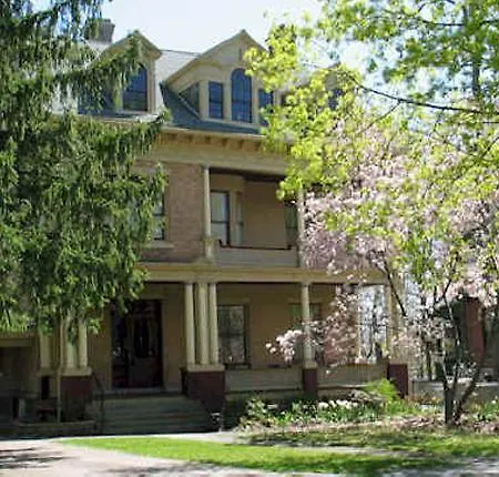 Barrister'S Bed & Breakfast-3